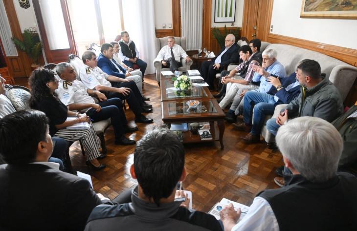 Jaldo coordinó acciones con el Gabinete para asistir a zonas afectadas