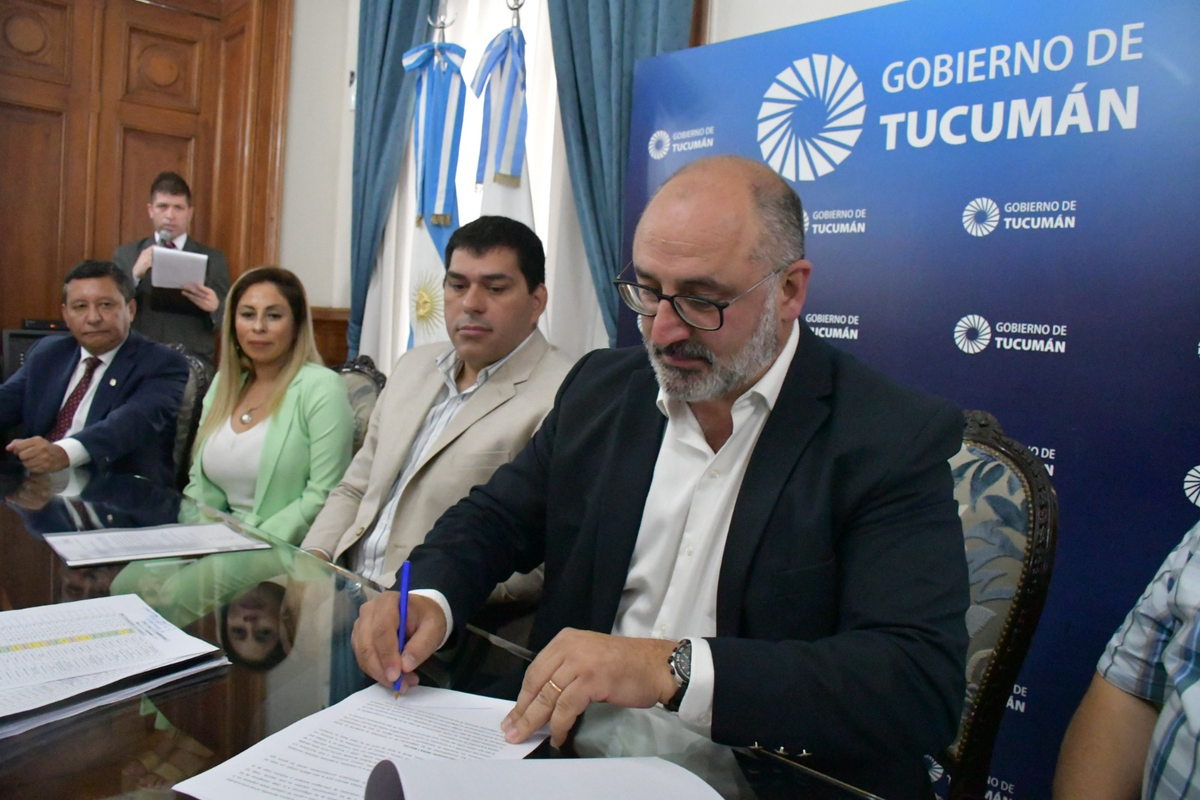 Convenio para la creación de nuevos pozos de agua en Capital y Los Ralos