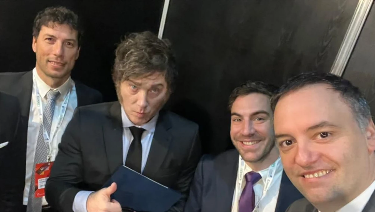 Milei atacó de nuevo a la prensa y llamó a los periodistas “delincuentes del micrófono”