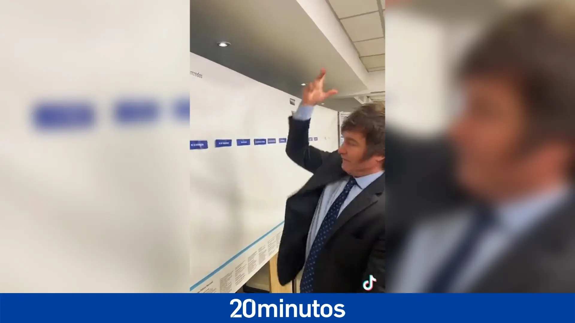 Sturzenegger publicó el listado de “las más de 200 áreas del Estado” que Milei cerró en 2024