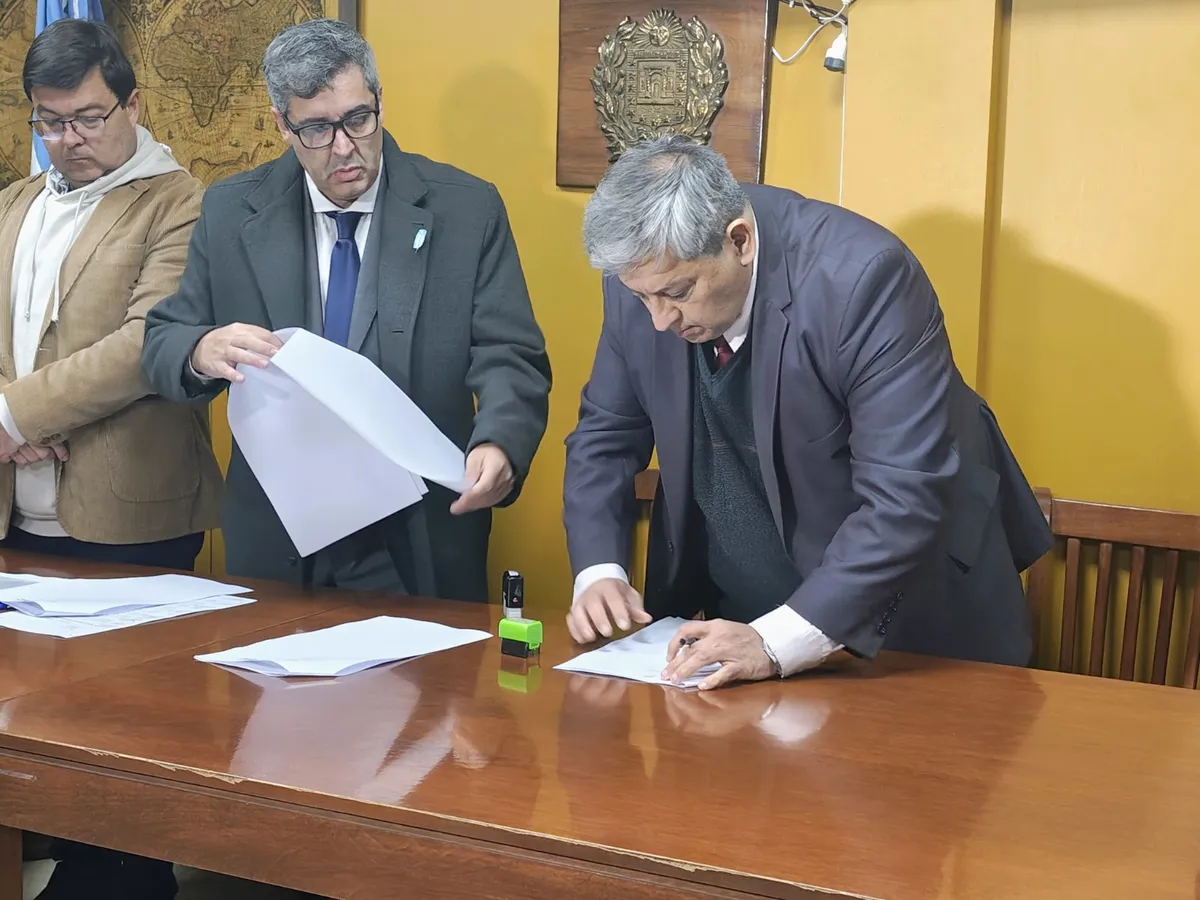 Jaldo intervino Alberdi y habrá elecciones el 26 de octubre