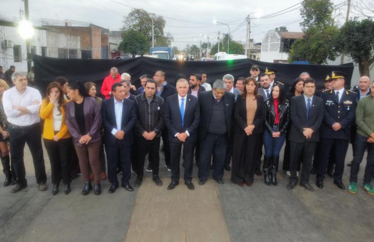 Jaldo inauguró dependencias policiales y entregó equipamiento en Alberdi