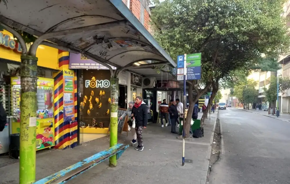 Paro de UTA en Capital: solo una línea presta servicios hoy