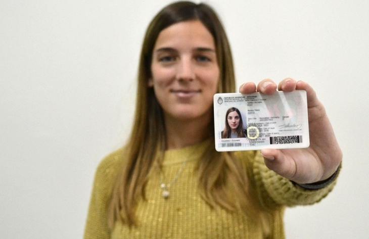 El nuevo DNI sólo debe tramitarlo aquellas personas que lo tengan vencido
